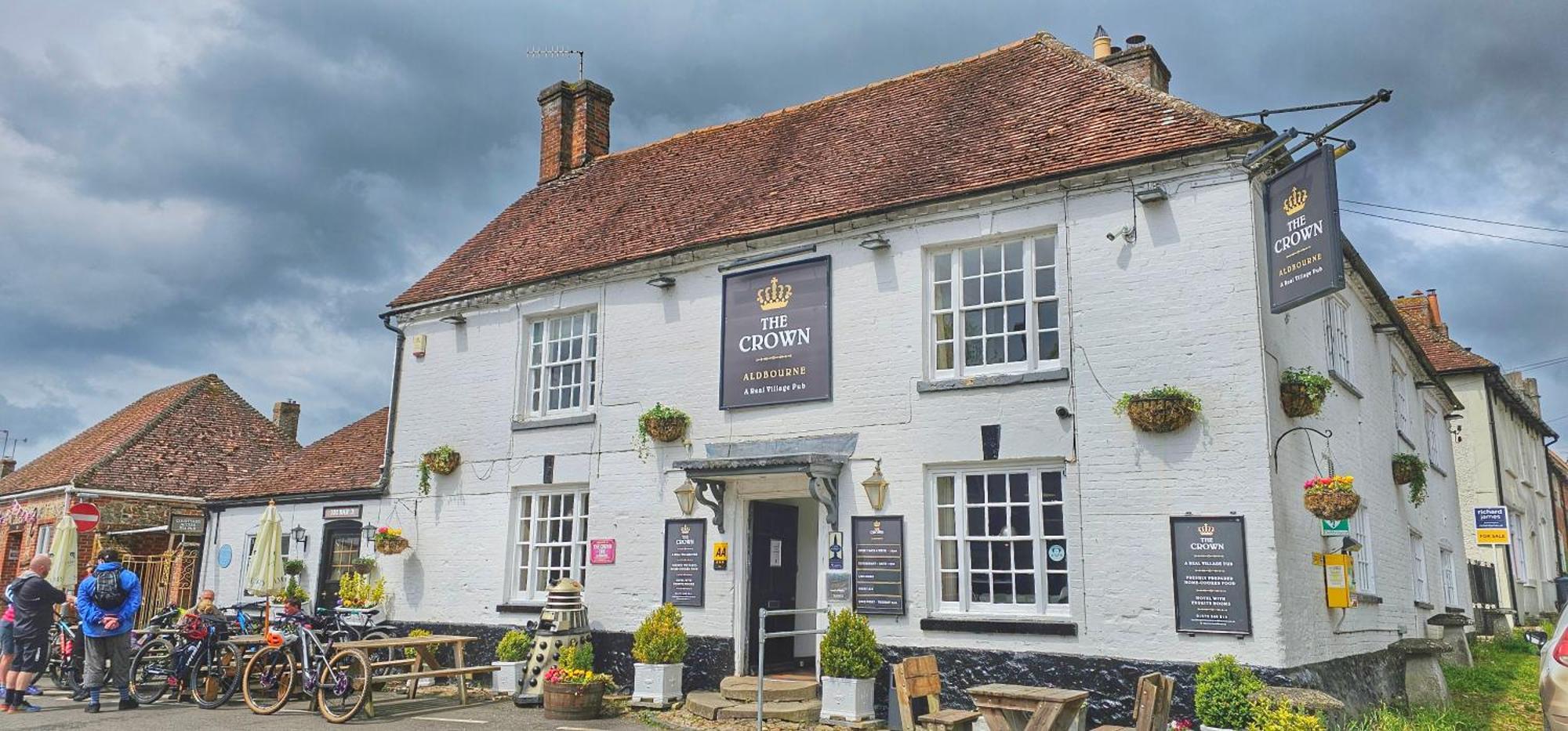 Hotel The Crown Aldbourne Zewnętrze zdjęcie